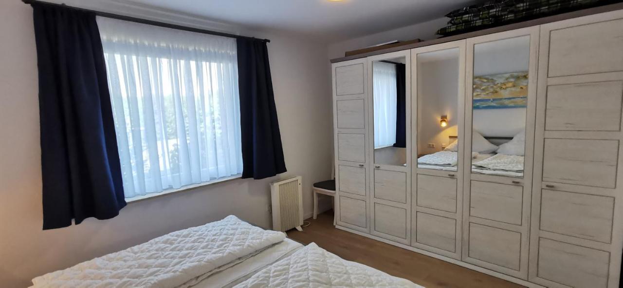 Achtern Diek Horumersiel Exterior foto